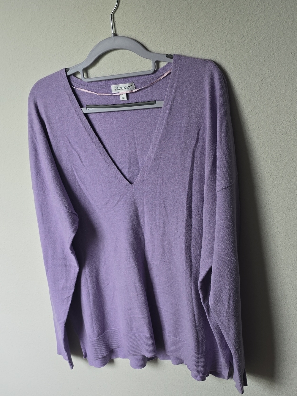 Prologue Lavender V-Neck Women's Sweater